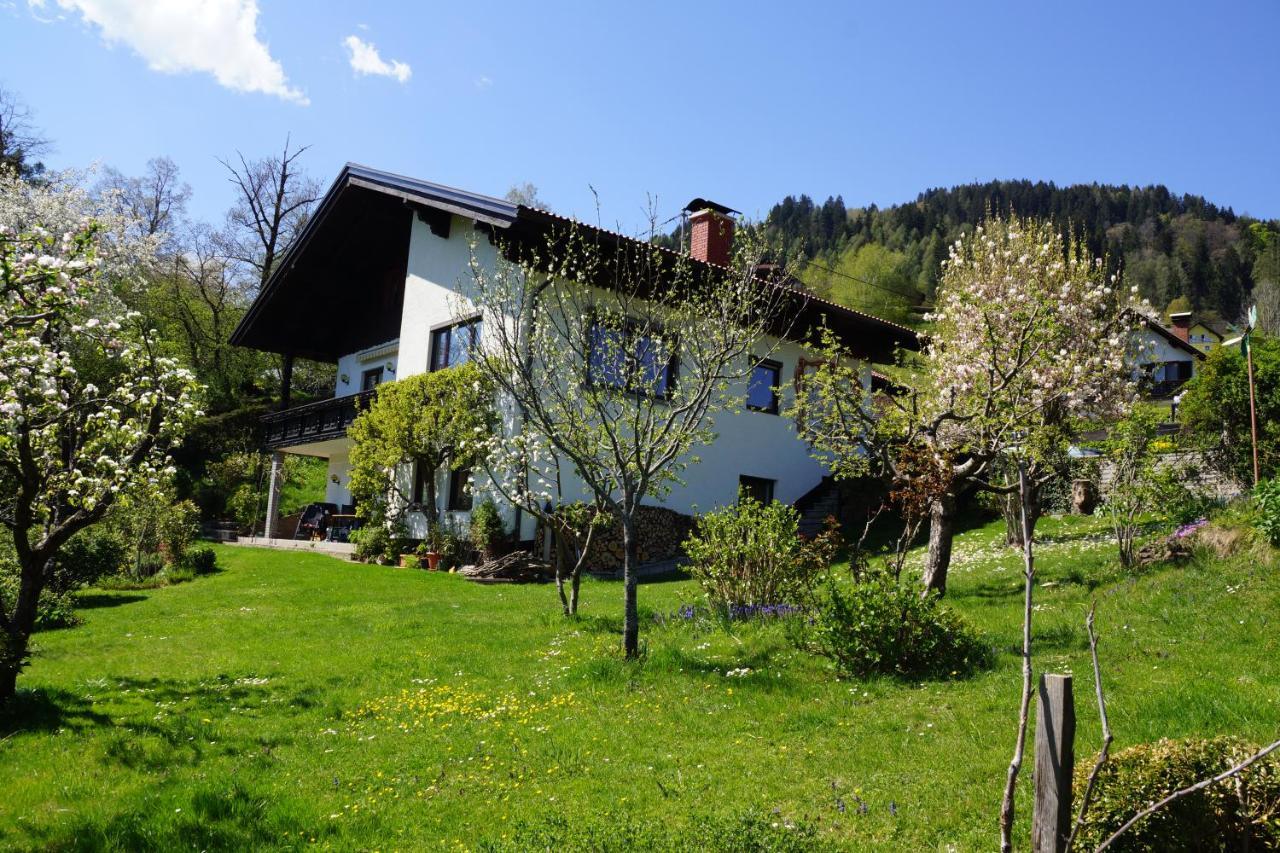 Ferienwohnung Am Dabor Radenthein Luaran gambar